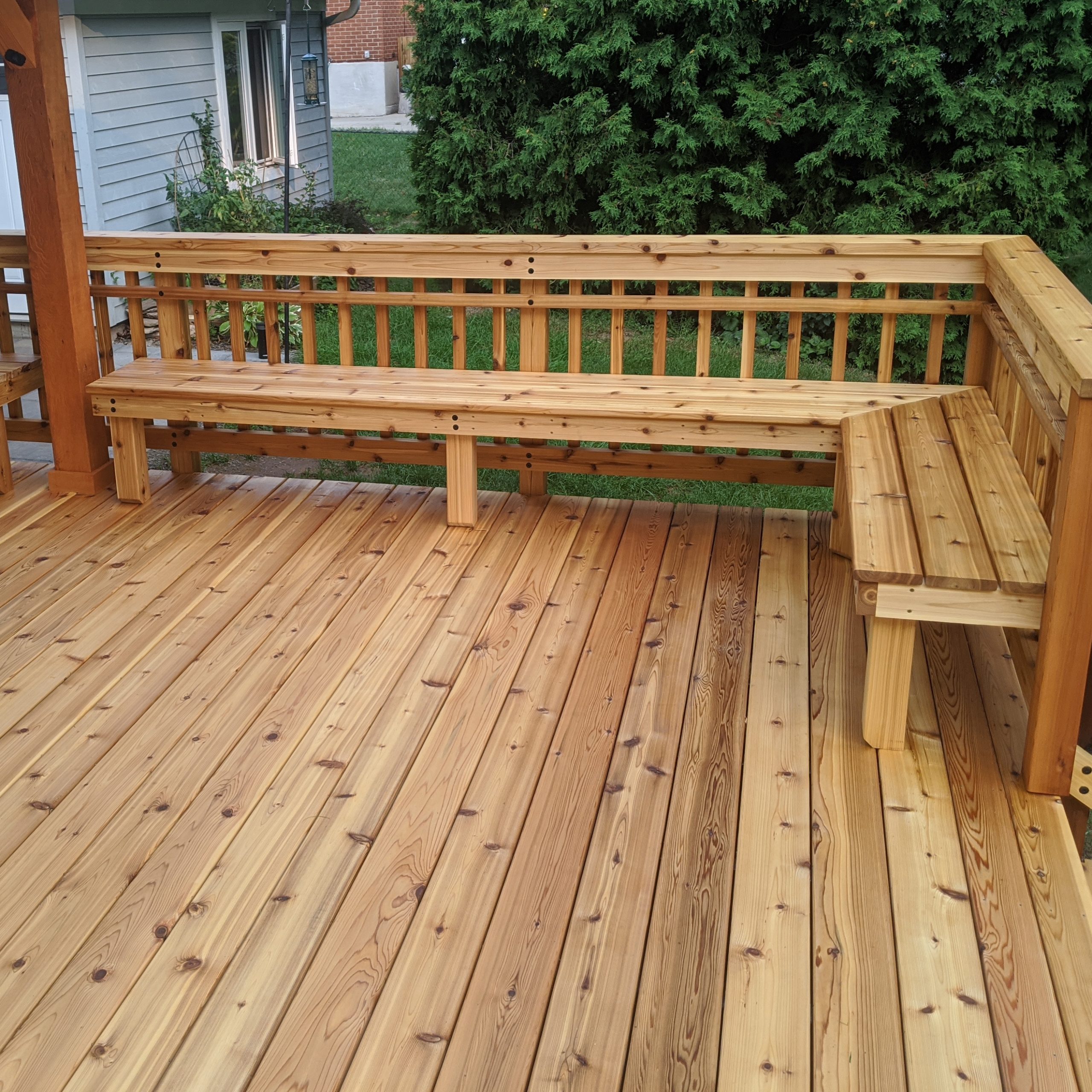 Western Red Cedar Deck